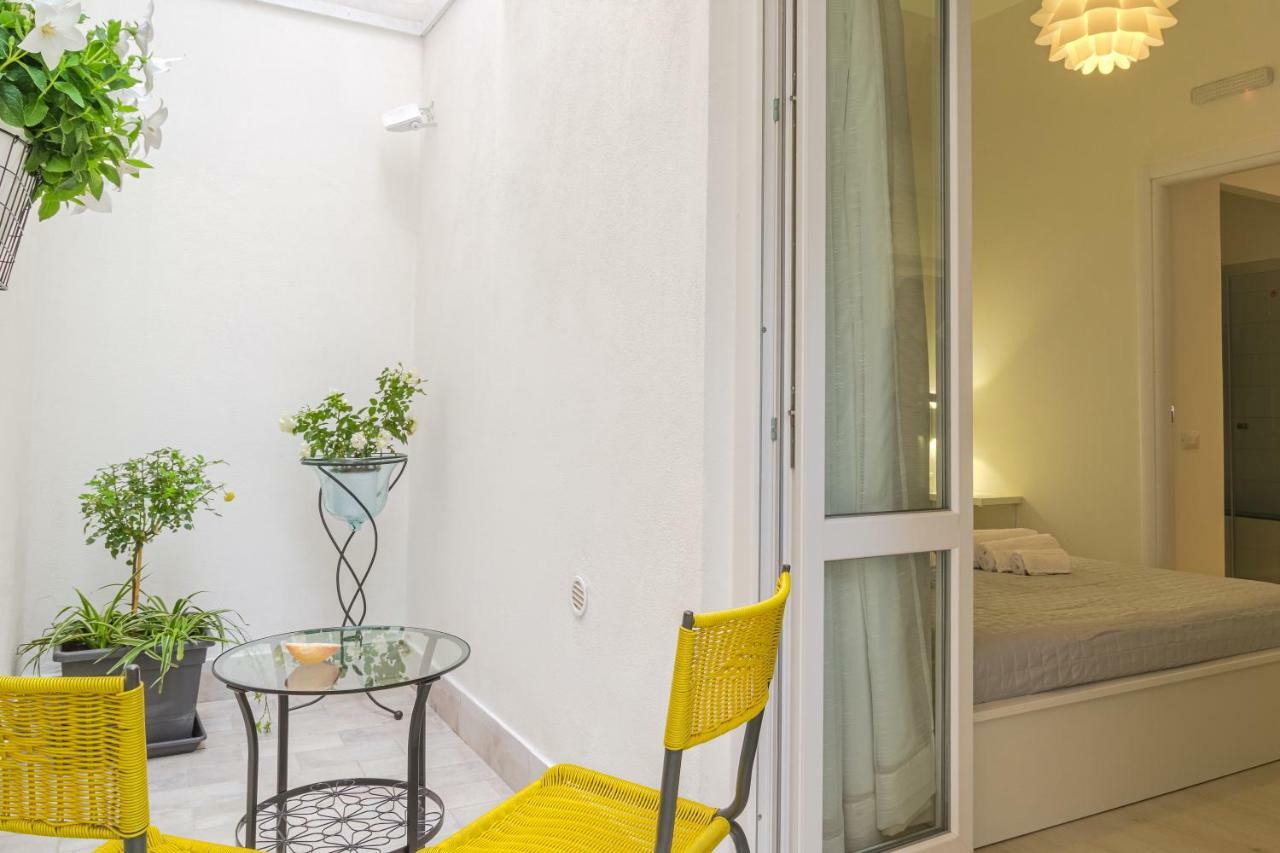 Guest Home Rose Giardini Naxos Ngoại thất bức ảnh